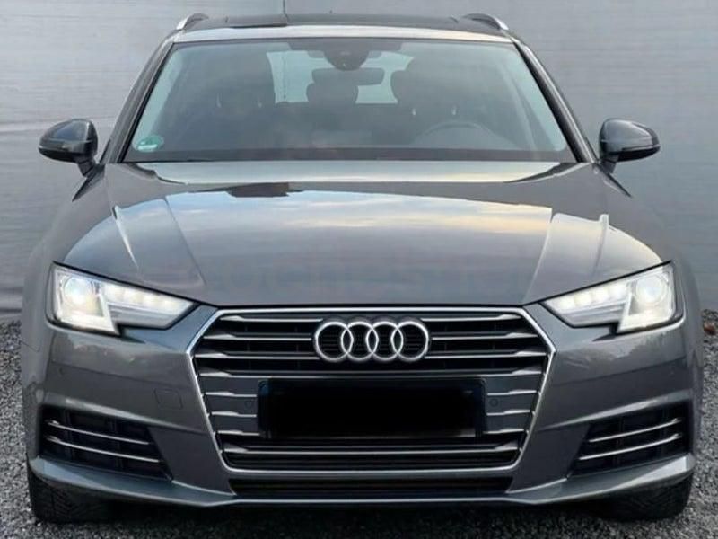 Usado Audi A4 170 CV (125 kW) 2018 Gris / plata Familiar
