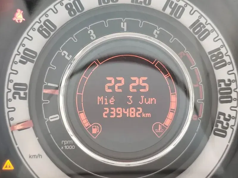Usado Fiat 500 Pop 69 CV (50 kW) 2009 Blanco Descapotable