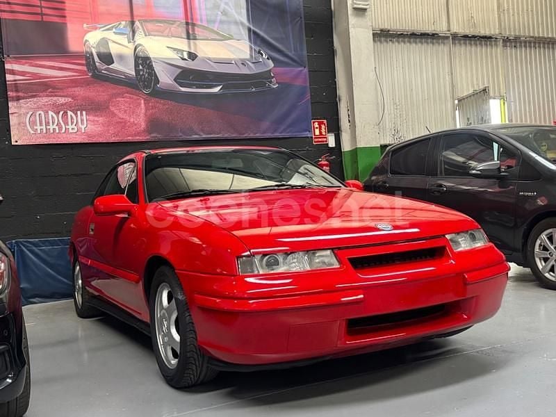 Usado Opel Calibra 115 CV (84 kW) 1990 Rojo Coupe
