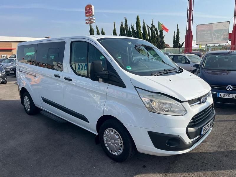 Blanco metalico Usado 2015 Ford Tourneo Custom | 17.950 € (Precio justo) - Imagen 1/4