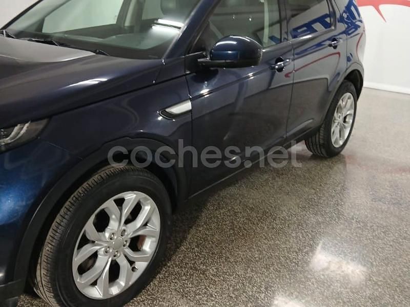 Usado Land Rover Discovery Sport HSE 180 CV (132 kW) 2015 Azul SUV
