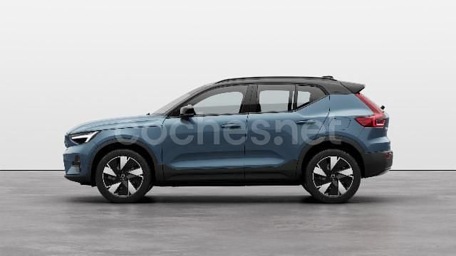 Begagnad Volvo XC40 Plus 2023 SUV