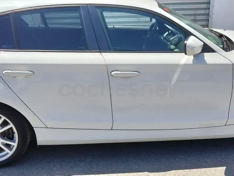 Usado BMW 118 143 CV (105 kW) 2010 Blanco Utilitario