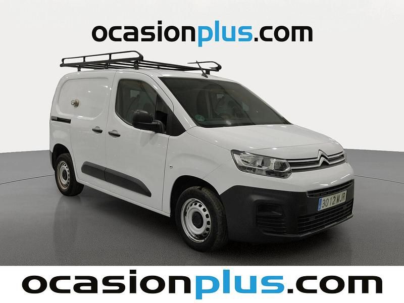 Usado Citroën Berlingo 102 CV (75 kW) 2023 Blanco Monovolumen