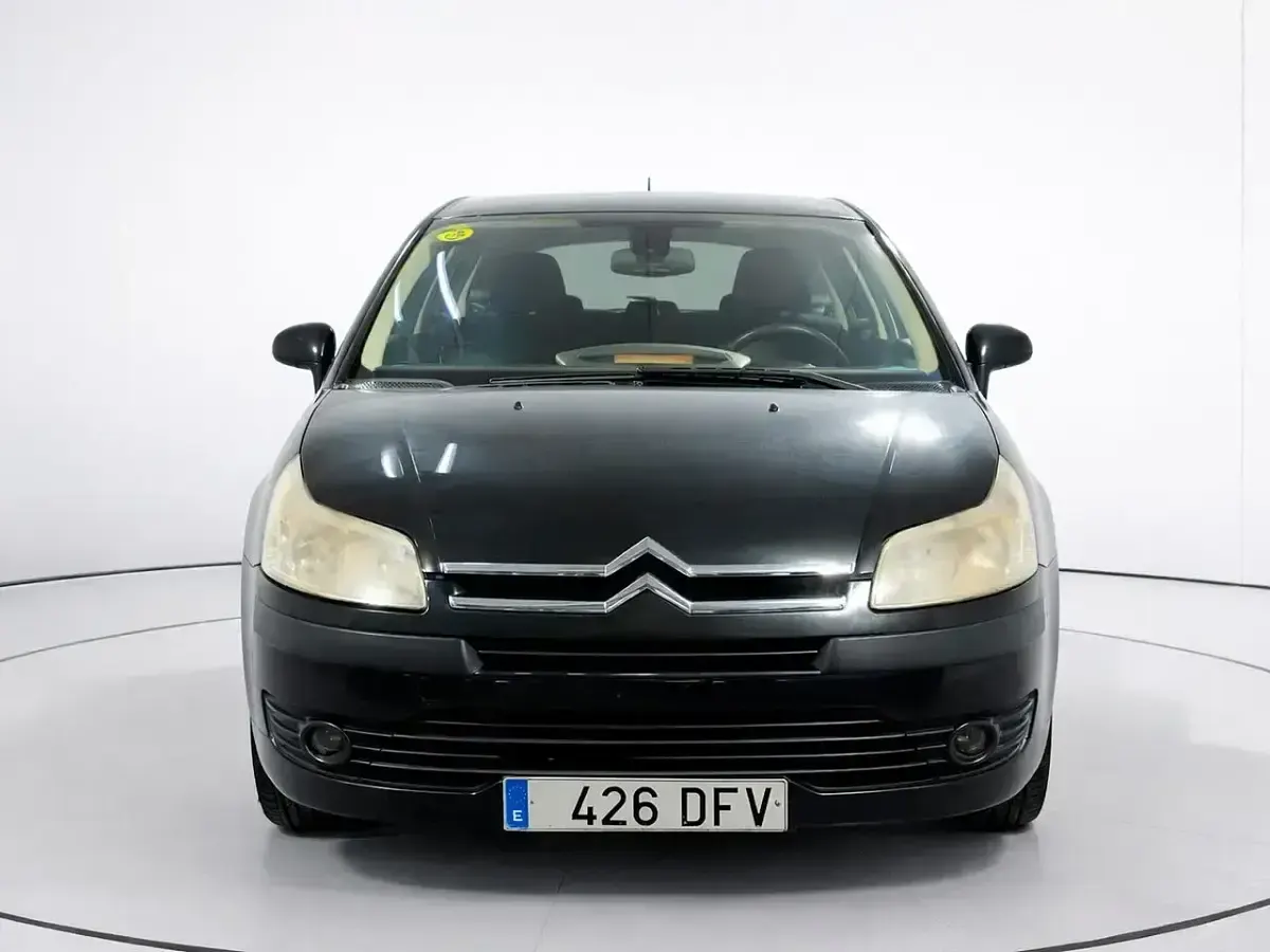 Usado Citroën C4 110 CV (80 kW) 2005 Negro Berlina