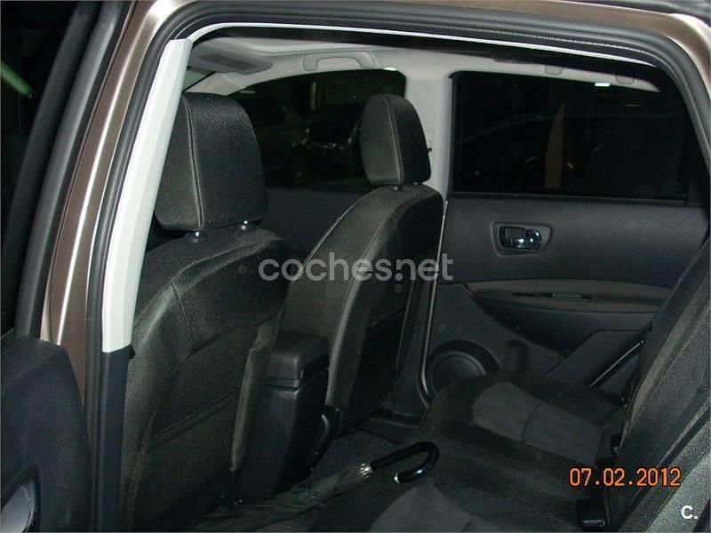 Usado Nissan Qashqai Tekna 140 CV (102 kW) 2012 Beige SUV