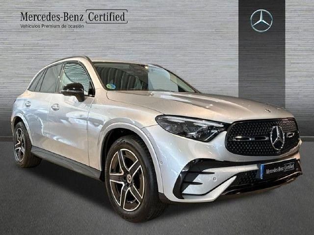 Usado Mercedes GLC220 197 CV (144 kW) 2024 Plata hightech
