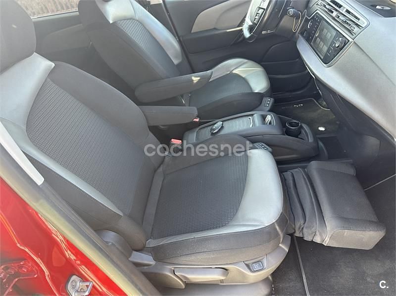 Usado Citroën C4 Picasso Exclusive 115 CV (84 kW) 2014 Rojo Monovolumen