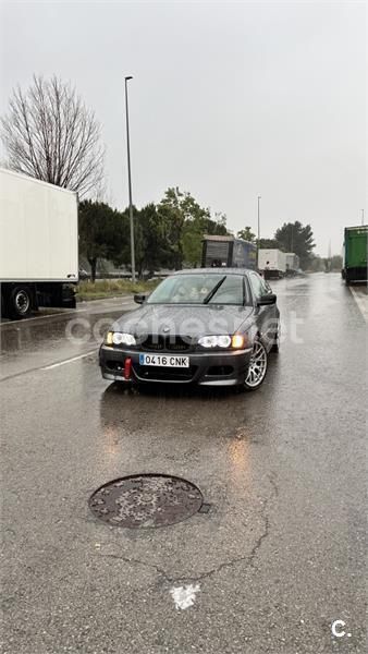 Gris / plata Usado 2001 BMW 323 Comfort Edition Coupe | 7200 € - Imagen 1/4