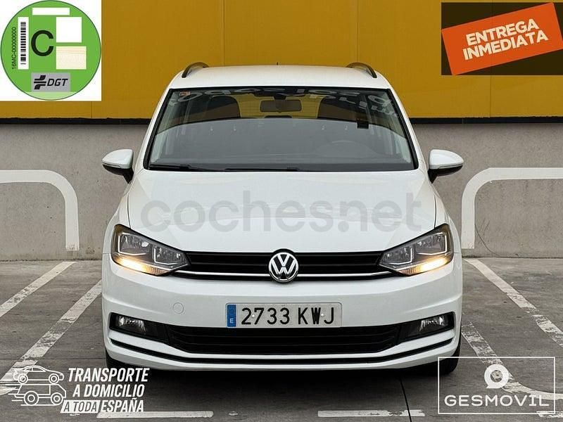 Usado VW Touran Edition 115 CV (84 kW) 2019 Blanco Monovolumen