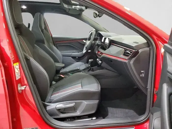 Usado Skoda Scala Monte Carlo 115 CV (84 kW) 2026 Rojo Utilitario