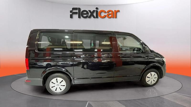 Usado VW Caravelle 150 CV (110 kW) 2023 Negro Monovolumen