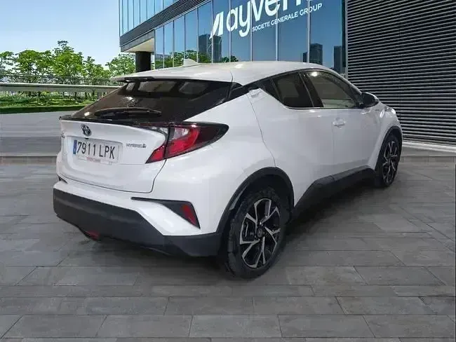 Usado Toyota C-HR Advance 122 CV (89 kW) 2021 Blanco SUV