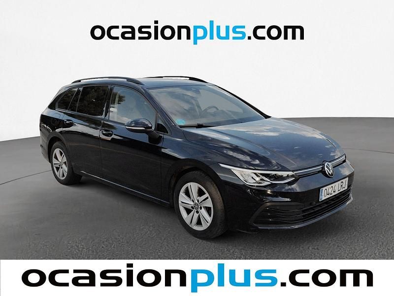 Usado VW Golf 115 CV (84 kW) 2021 Negro Familiar