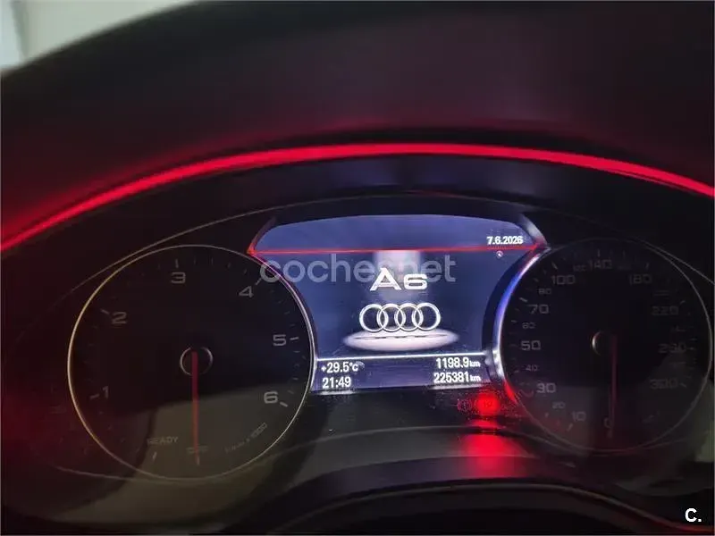 Usado Audi A6 Ambiente 190 CV (139 kW) 2015 Negro Familiar