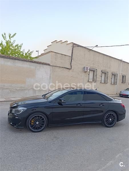 Usado Mercedes CLA250 211 CV (155 kW) 2014 Negro Berlina