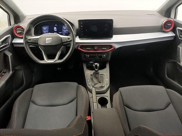 Usado Seat Ibiza FR 110 CV (80 kW) 2024 Blanco Berlina