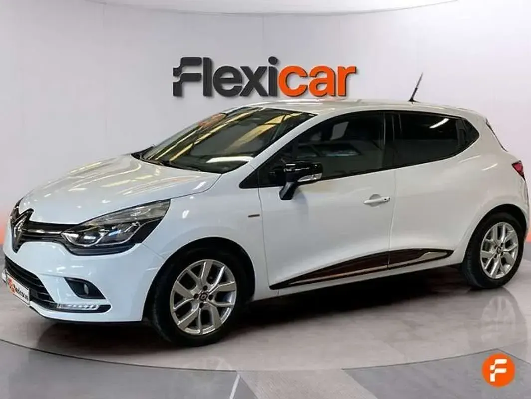 Usado Renault Clio Intens 91 CV (66 kW) 2019 Blanco Utilitario