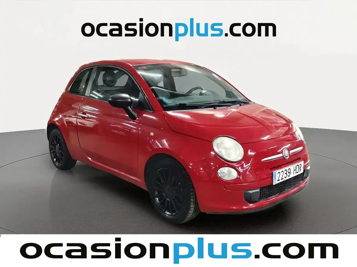Usado Fiat 500 85 CV (62 kW) 2011 Rojo Utilitario