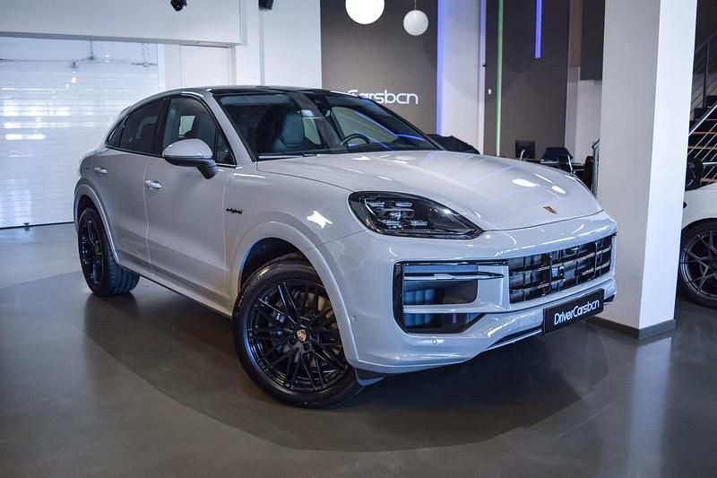Nuevo Porsche Cayenne 470 CV (345 kW) 2025 Gris / plata SUV