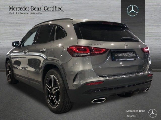 Usado Mercedes GLA200 AMG line 163 CV (119 kW) 2020 Gris montaña SUV