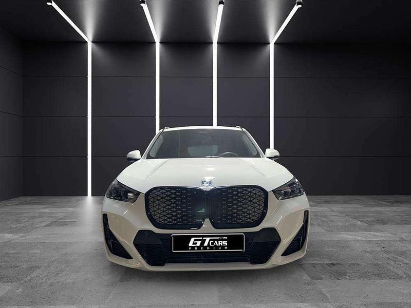 Usado BMW iX1 233 kW (317 CV) 2024 Blanco SUV