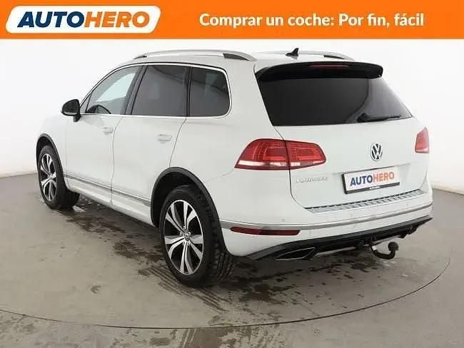 Second-hand VW Touareg Terrain Tech 262 CP (192 kW) 2016 Alb SUV