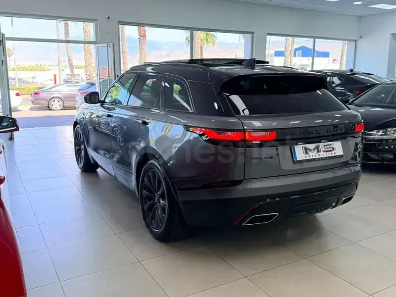 Usado Land Rover Range Rover Velar R-Dynamic 275 CV (202 kW) 2019 Gris / plata SUV
