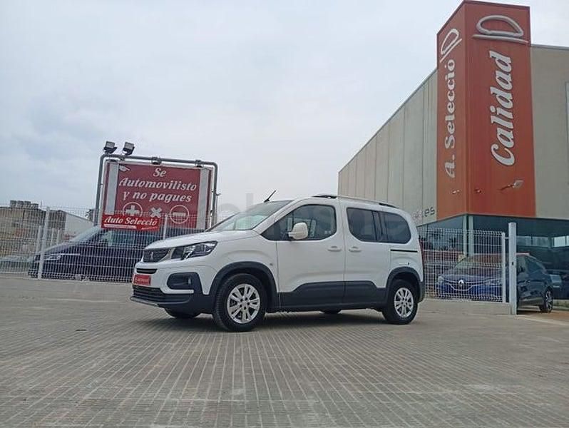 Usado Peugeot Rifter Allure 100 CV (73 kW) 2019 Blanco Monovolumen