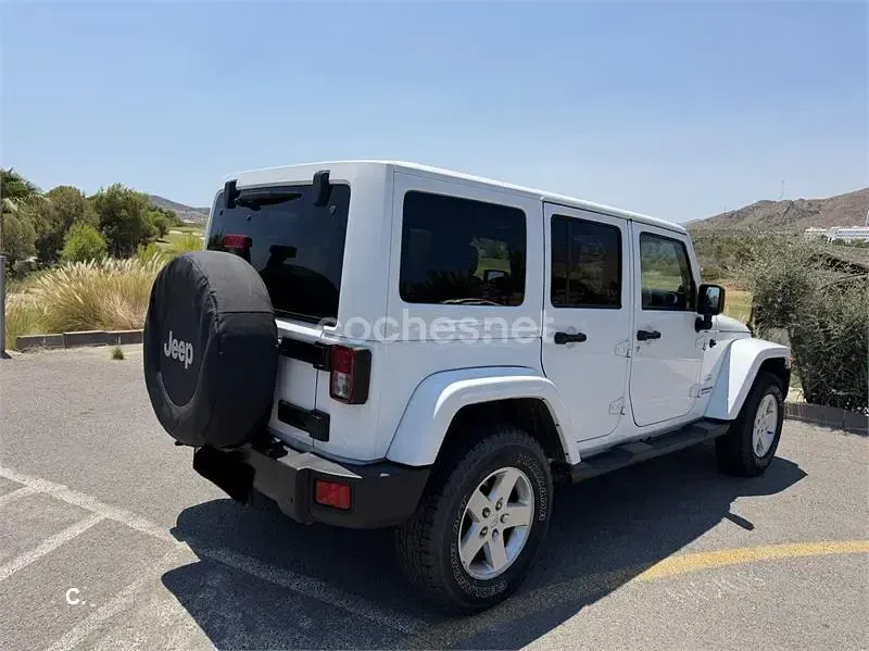 Usado Jeep Wrangler Unlimited Sahara 284 CV (208 kW) 2017 Blanco SUV