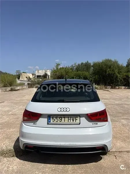 Usado Audi A1 Sportback Ambition 86 CV (63 kW) 2014 Blanco Utilitario