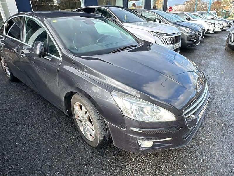 Usado Peugeot 508 Active 112 CV (82 kW) 2012 Negro Berlina
