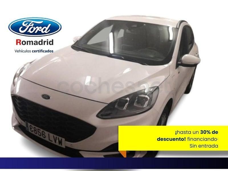 Usado Ford Kuga ST-Line X 225 CV (165 kW) 2022 Blanco SUV