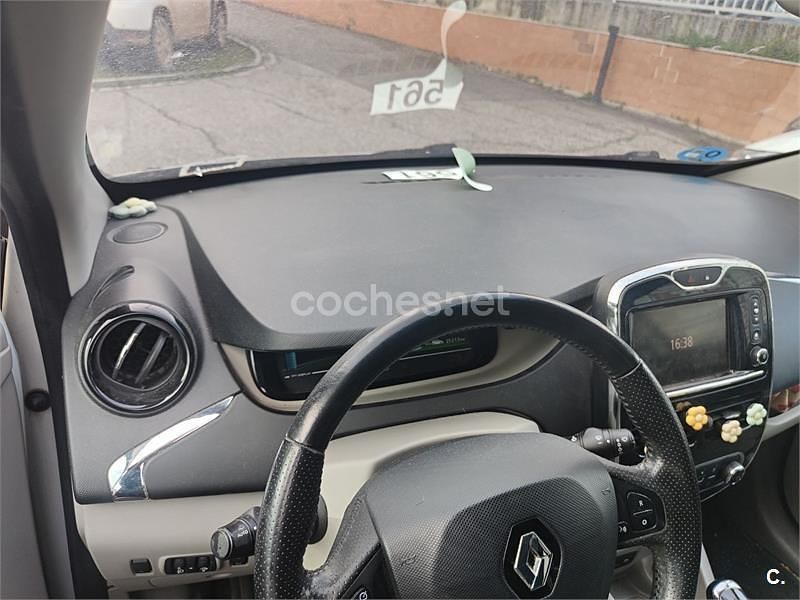 Usado Renault Zoe Intens 64 kW (88 CV) 2015 Eléctrico Utilitario