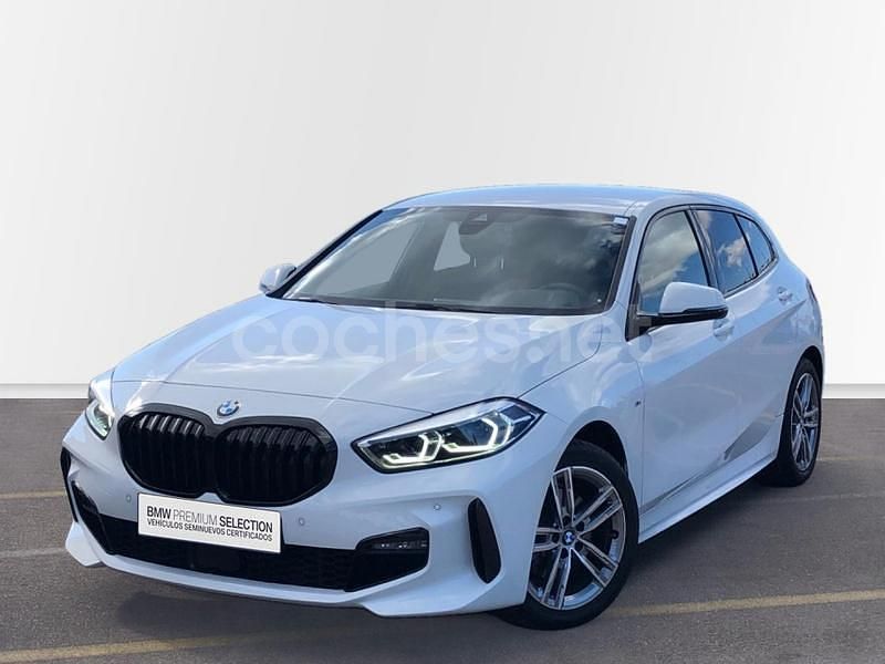 Blanco Usado 2024 BMW 118 Utilitario | 31.890 € (Un poco caro) - Imagen 1/4