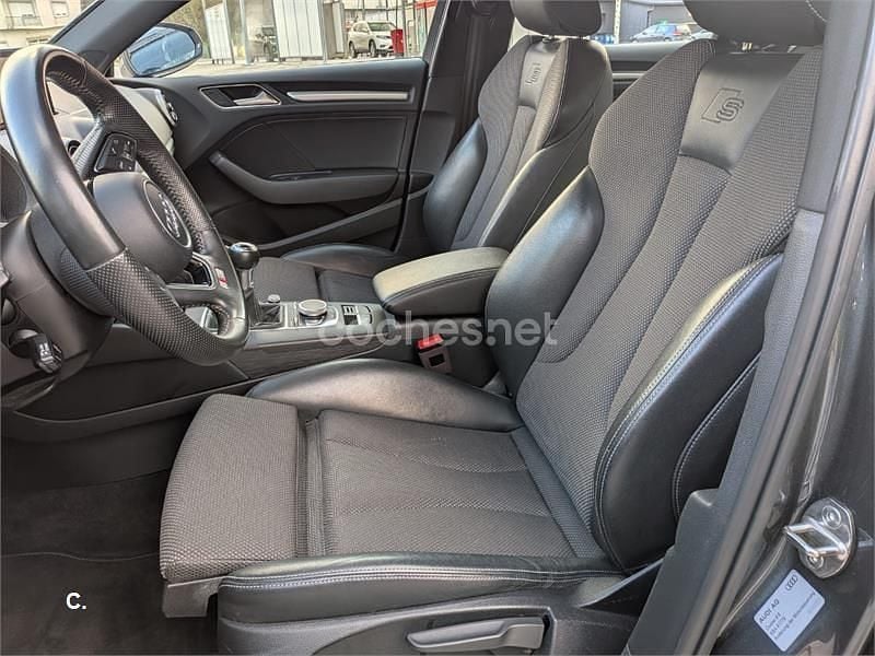 Usado Audi A3 S-Line 150 CV (110 kW) 2018 Gris / plata Berlina