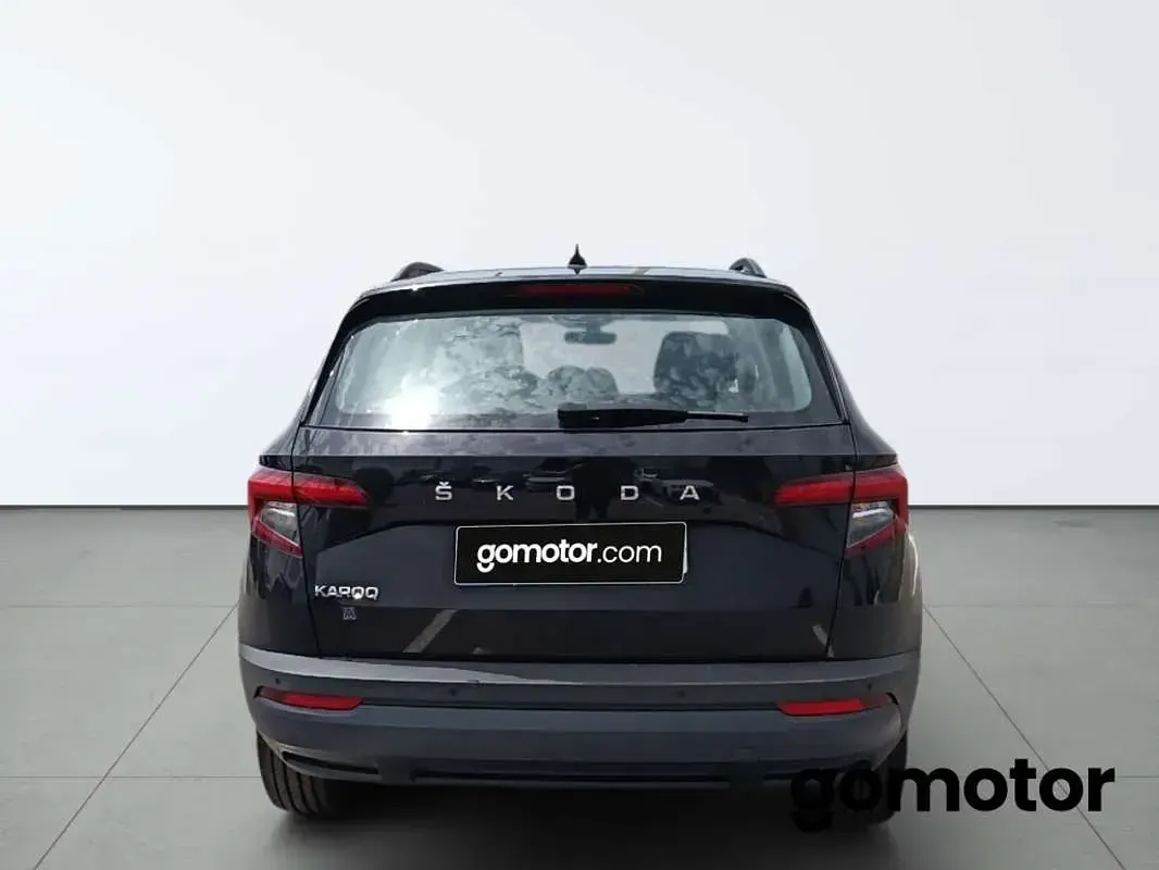 Usado Skoda Karoq Ambition 116 CV (85 kW) 2020 Negro SUV