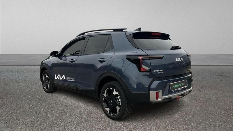 Nuevo Kia Stonic 115 CV (84 kW) 2025 Azul SUV