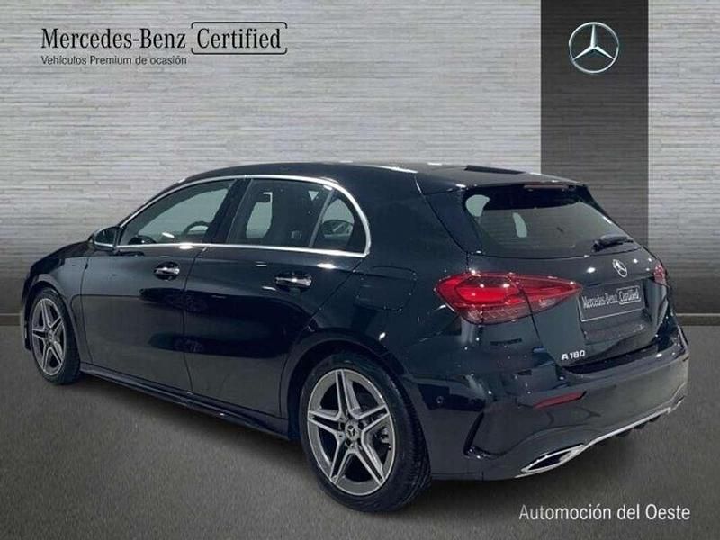 Usado Mercedes A180 137 CV (100 kW) 2025 Negro Utilitario