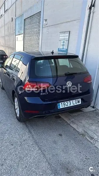Usado VW Golf VII Edition 115 CV (84 kW) 2020 Azul Berlina