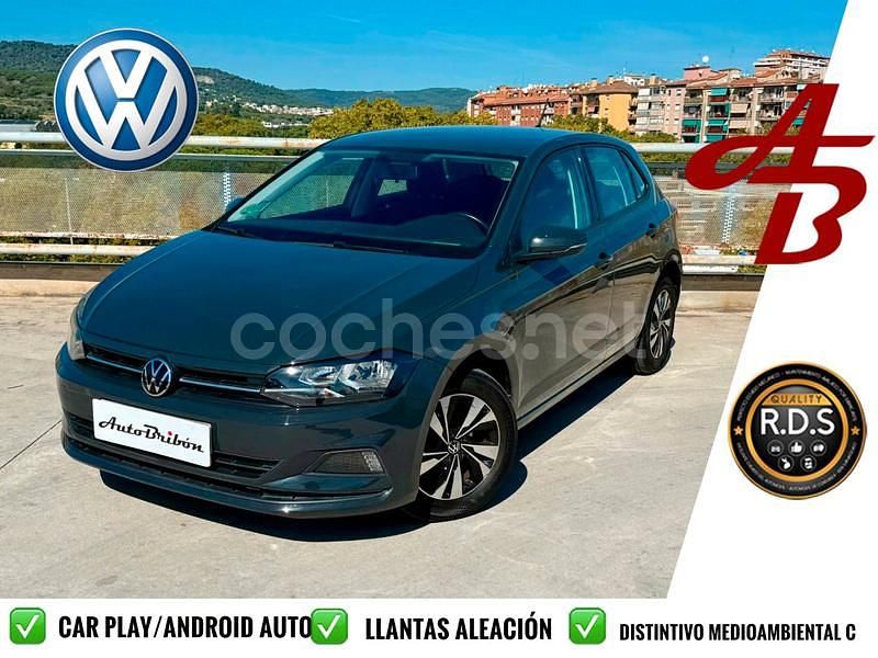 Usado VW Polo Advance 95 CV (69 kW) 2021 Gris / plata Berlina