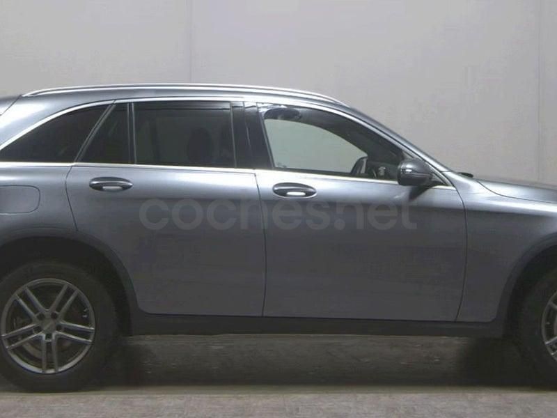 Usado Mercedes GLC300e 306 CV (225 kW) 2021 Gris / plata SUV