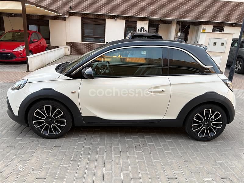 Usado Opel Adam Rocks S 100 CV (73 kW) 2019 Blanco Utilitario