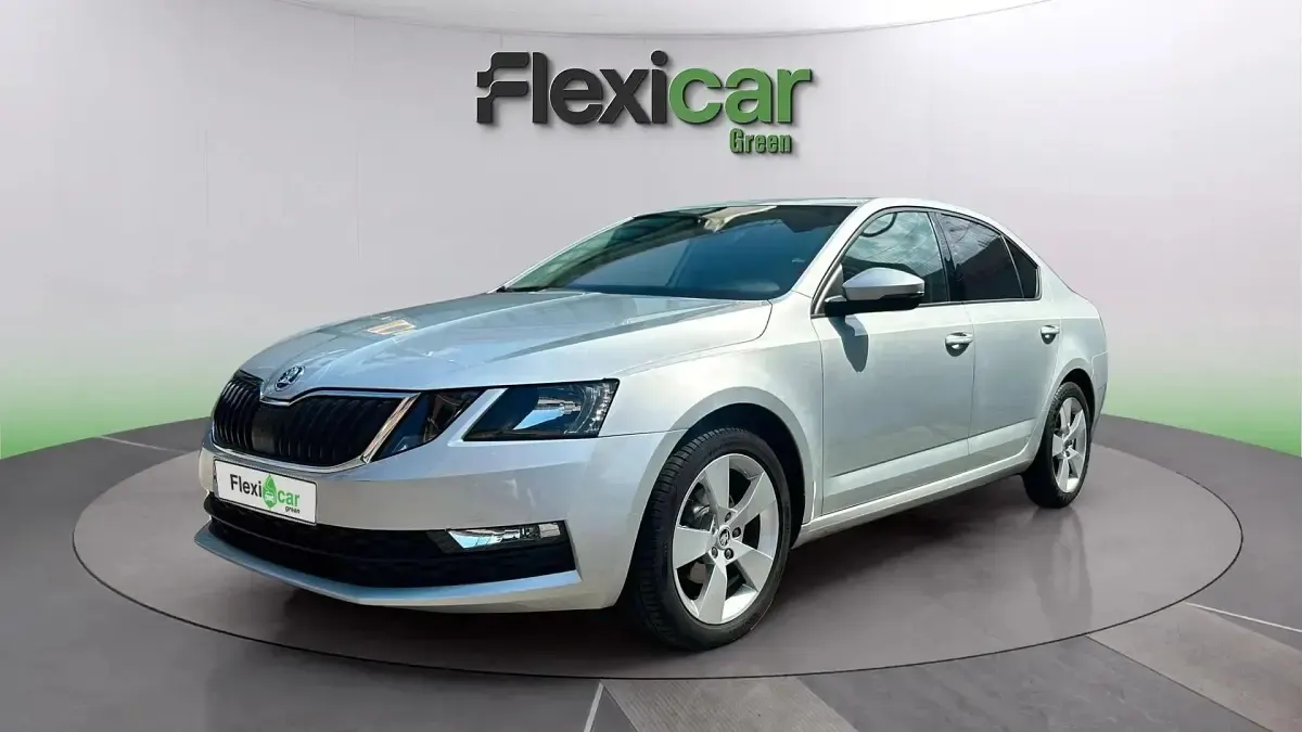 Usado Skoda Octavia Ambition 116 CV (85 kW) 2018 Blanco Berlina