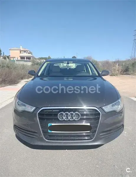 Usado Audi A6 177 CV (130 kW) 2014 Gris / plata Berlina