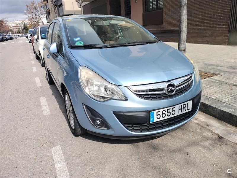 Usado Opel Corsa Selective 85 CV (62 kW) 2013 Azul Utilitario