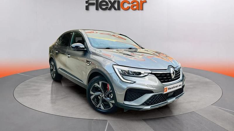Usado Renault Arkana Intens 145 CV (106 kW) 2021 Gris SUV