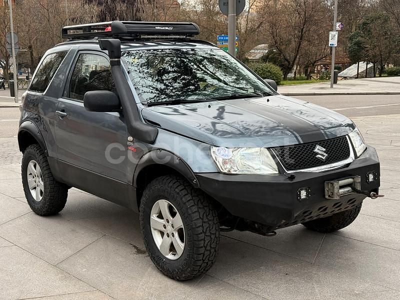 Usado Suzuki Grand Vitara 129 CV (94 kW) 2007 Gris / plata SUV