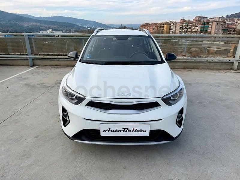 Usado Kia Stonic Plus 100 CV (73 kW) 2022 Blanco SUV
