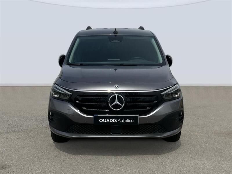 Usado Mercedes EQT200 89 kW (122 CV) 2025 Gris cromita Monovolumen